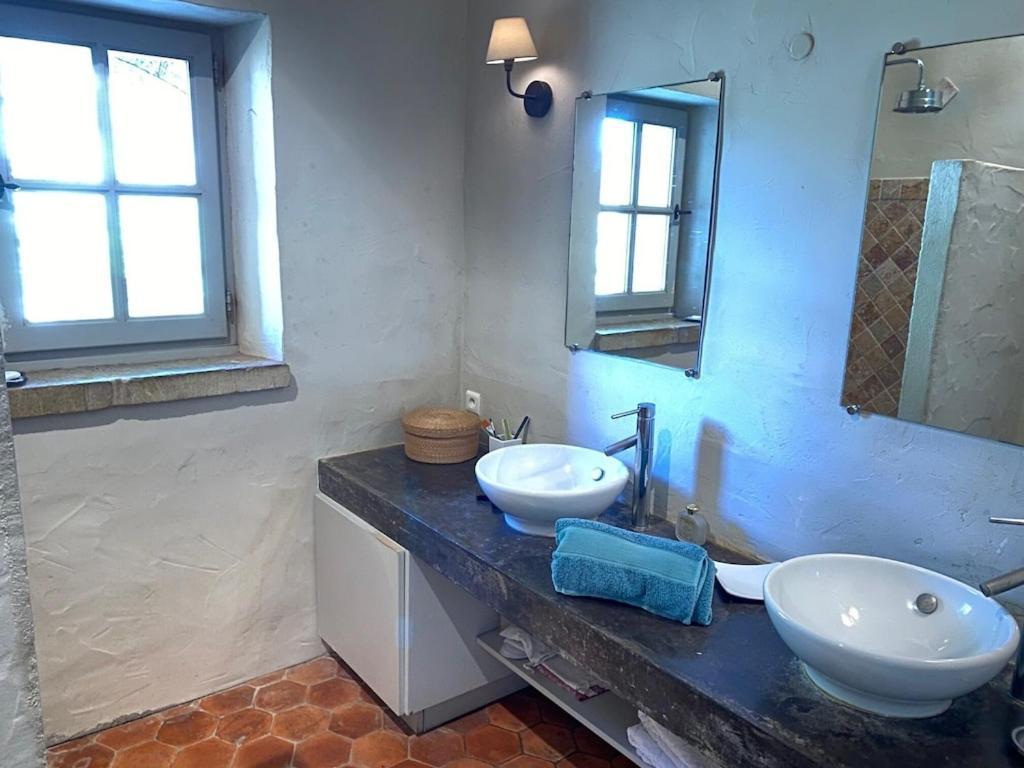In Gordes, Facing The Entire Luberon Park A Beautiful 5 Bedrooms House Esterno foto