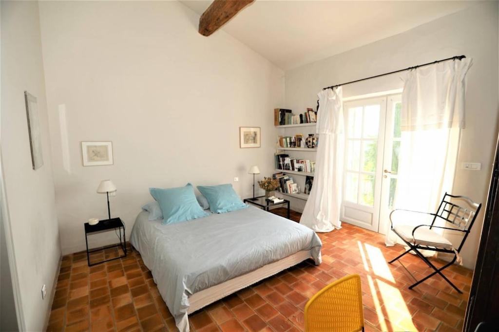 In Gordes, Facing The Entire Luberon Park A Beautiful 5 Bedrooms House Esterno foto