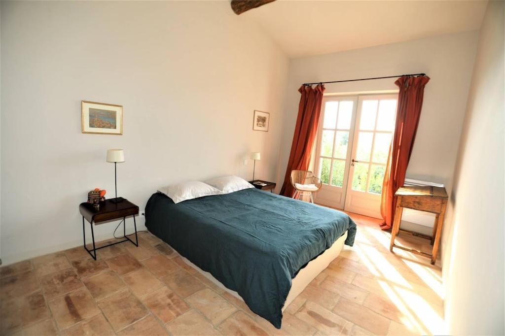In Gordes, Facing The Entire Luberon Park A Beautiful 5 Bedrooms House Esterno foto