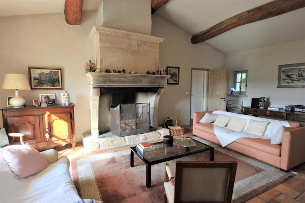 In Gordes, Facing The Entire Luberon Park A Beautiful 5 Bedrooms House Esterno foto